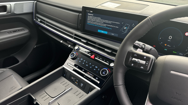 Hyundai SANTA FE 1.6 TGDi Hybrid Ultimate 5dr 4WD Auto Hybrid Estate